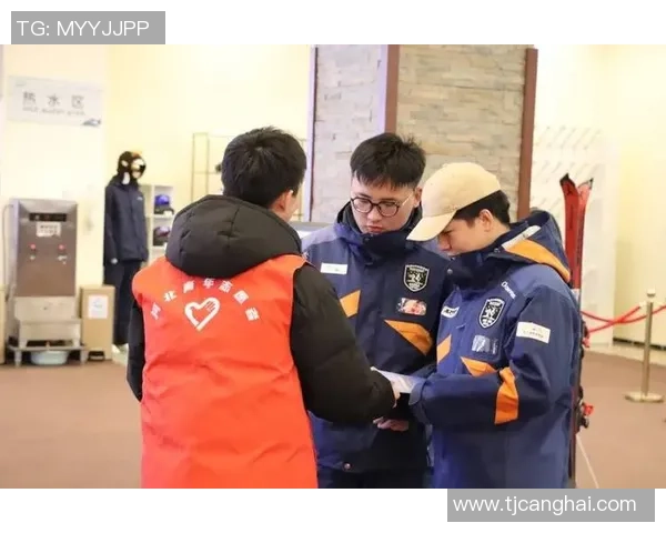 志愿者日启幕上海冰雪运动科学辅导进社区，让冬天项目走近一般市民